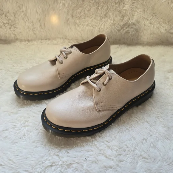 Doc's Dr. Martens 1461 Virginia Leather Oxfords ｜ Size 8 - Picture 4 of 13